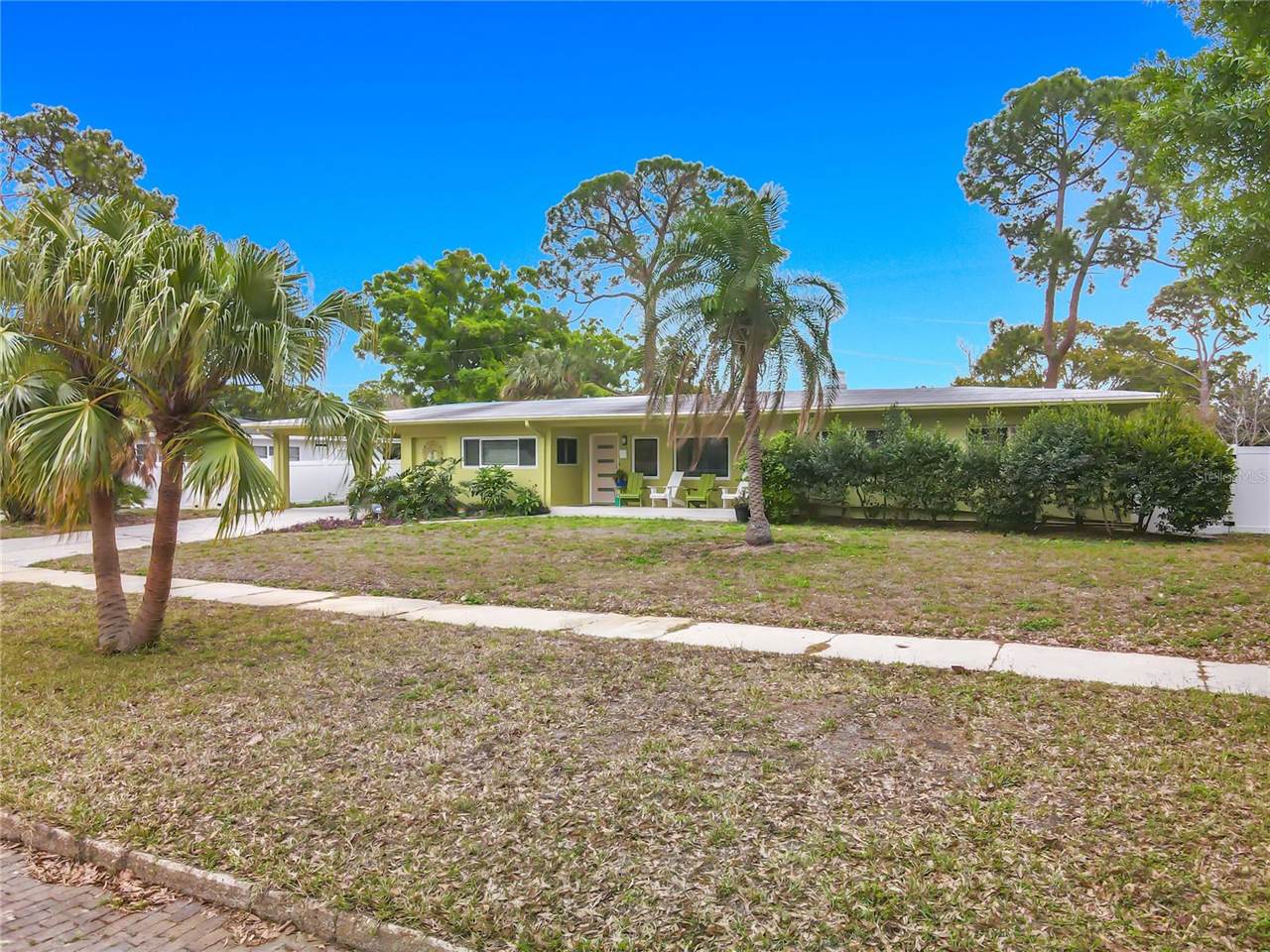 6170 7TH Avenue North, Saint Petersburg, FL 33710