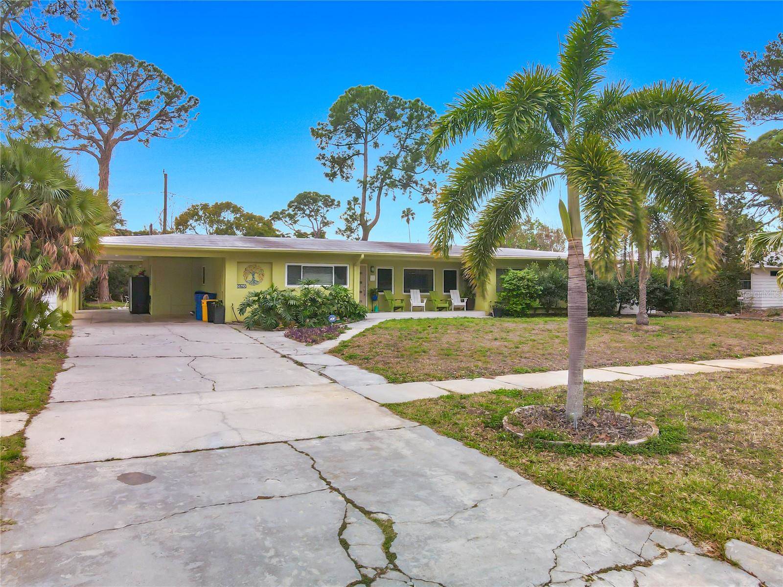 6170 7TH Avenue North, Saint Petersburg, FL 33710