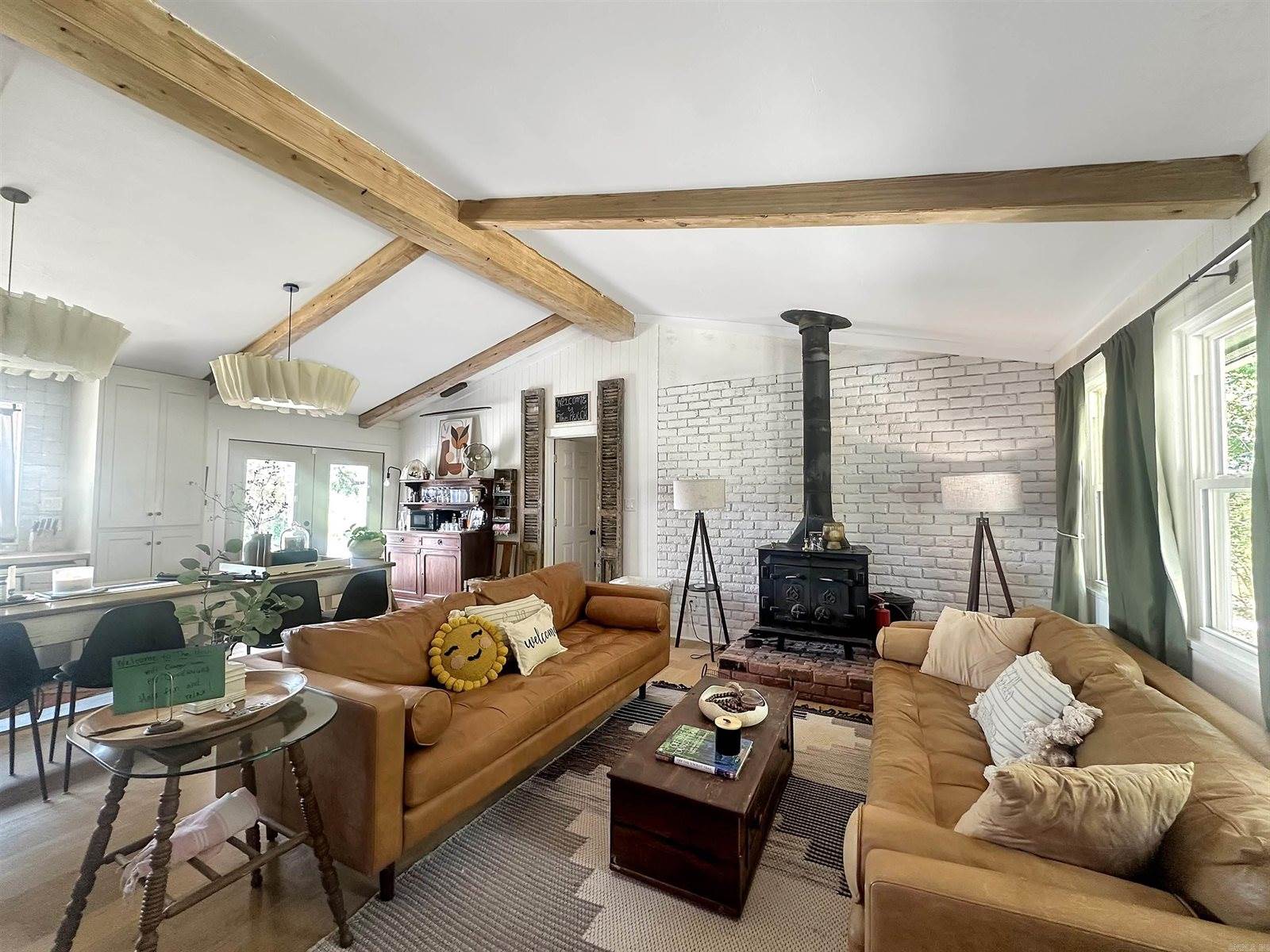 170 Lynn Creek Dr, Fairfield Bay, AR 72088