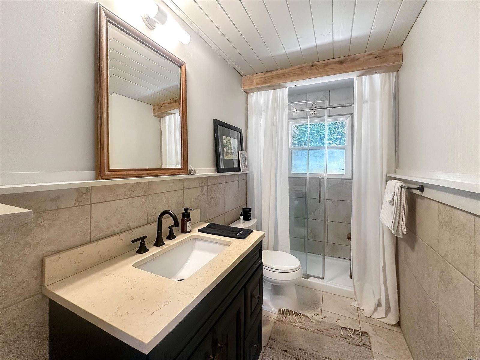 170 Lynn Creek Dr, Fairfield Bay, AR 72088