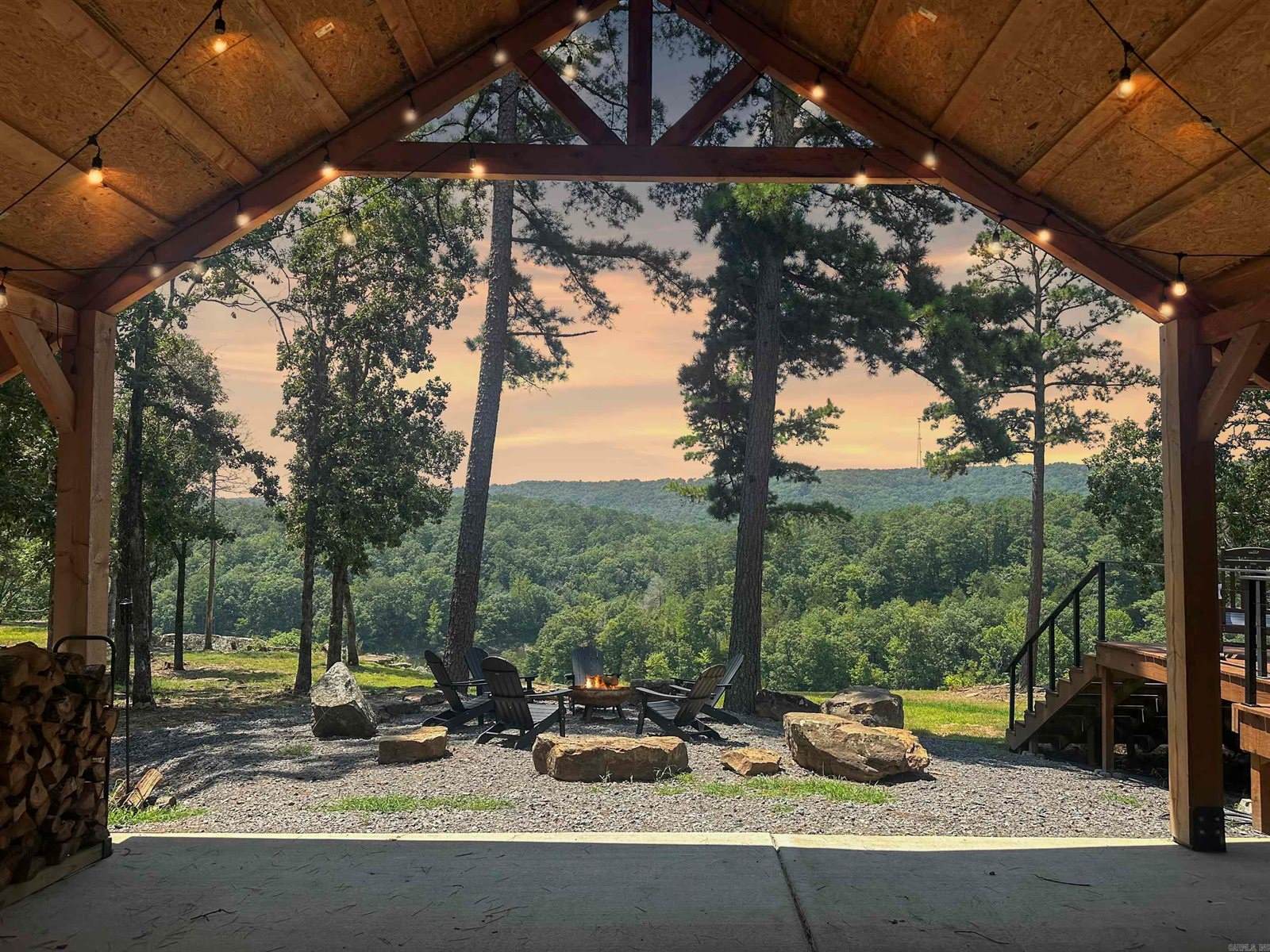 170 Lynn Creek Dr, Fairfield Bay, AR 72088