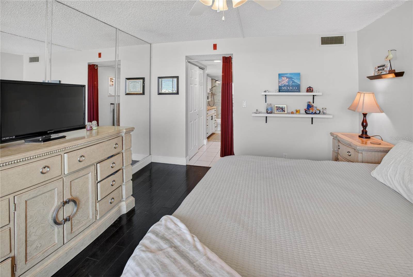 1 Key Capri, #103E, Treasure Island, FL 33706