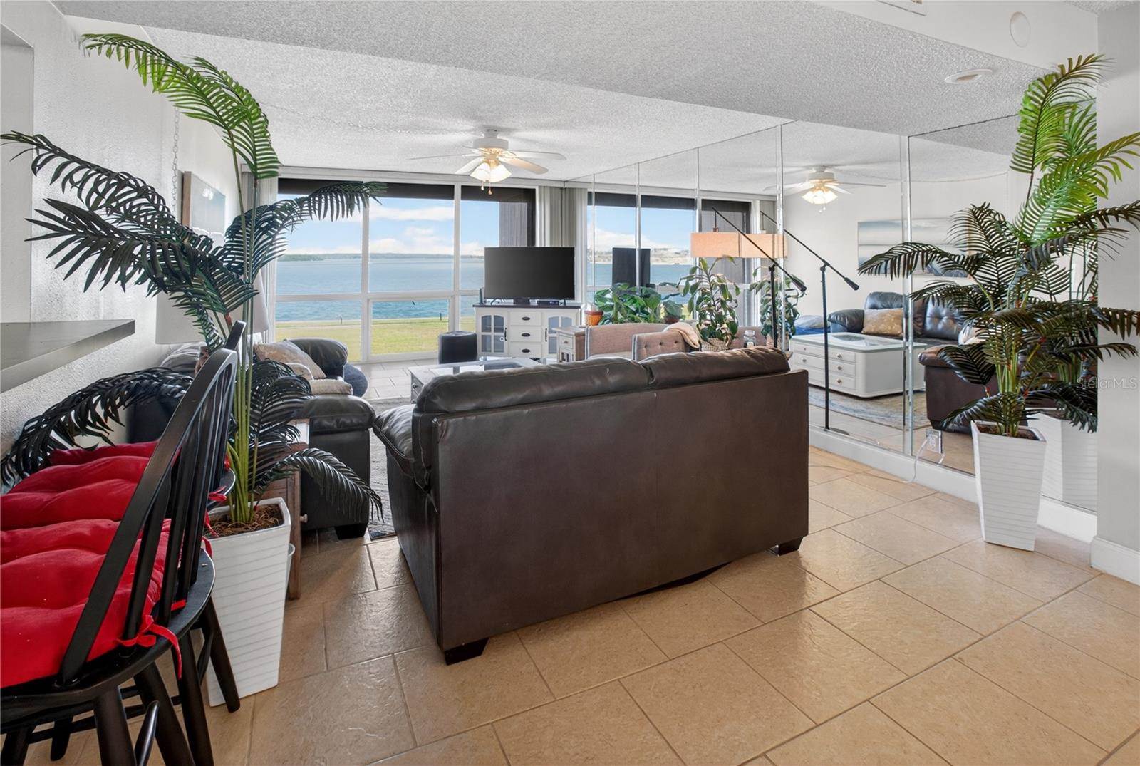 1 Key Capri, #103E, Treasure Island, FL 33706