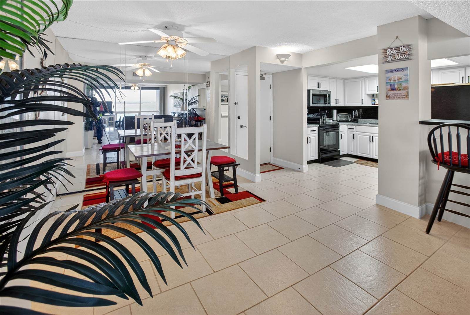 1 Key Capri, #103E, Treasure Island, FL 33706