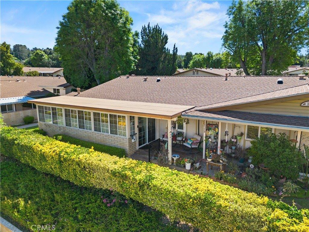 26835 Avenue Of The Oaks, Newhall, CA 91321