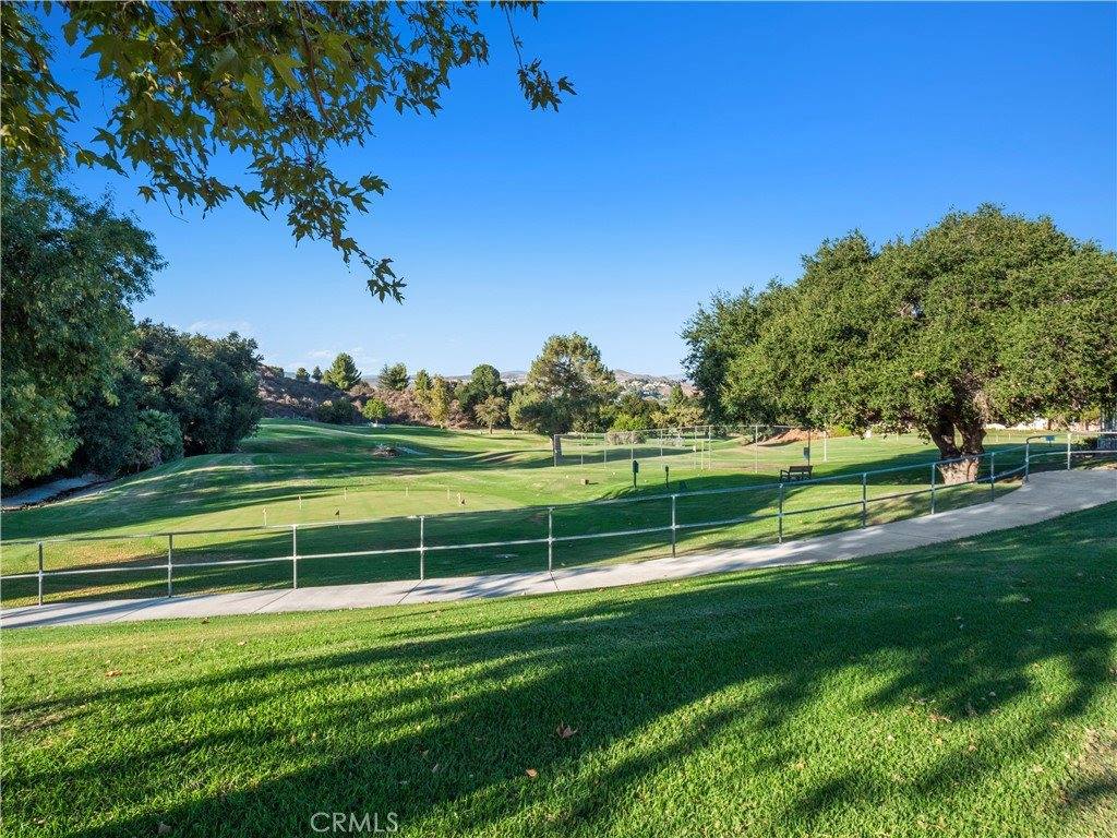 26835 Avenue Of The Oaks, Newhall, CA 91321