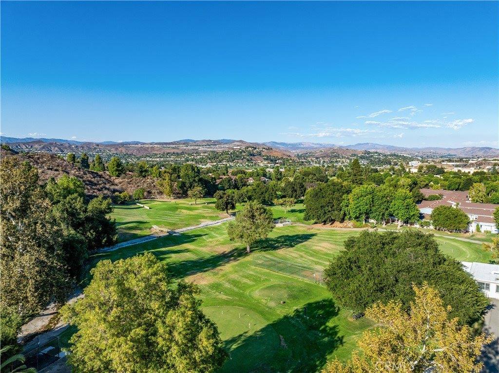 26835 Avenue Of The Oaks, Newhall, CA 91321