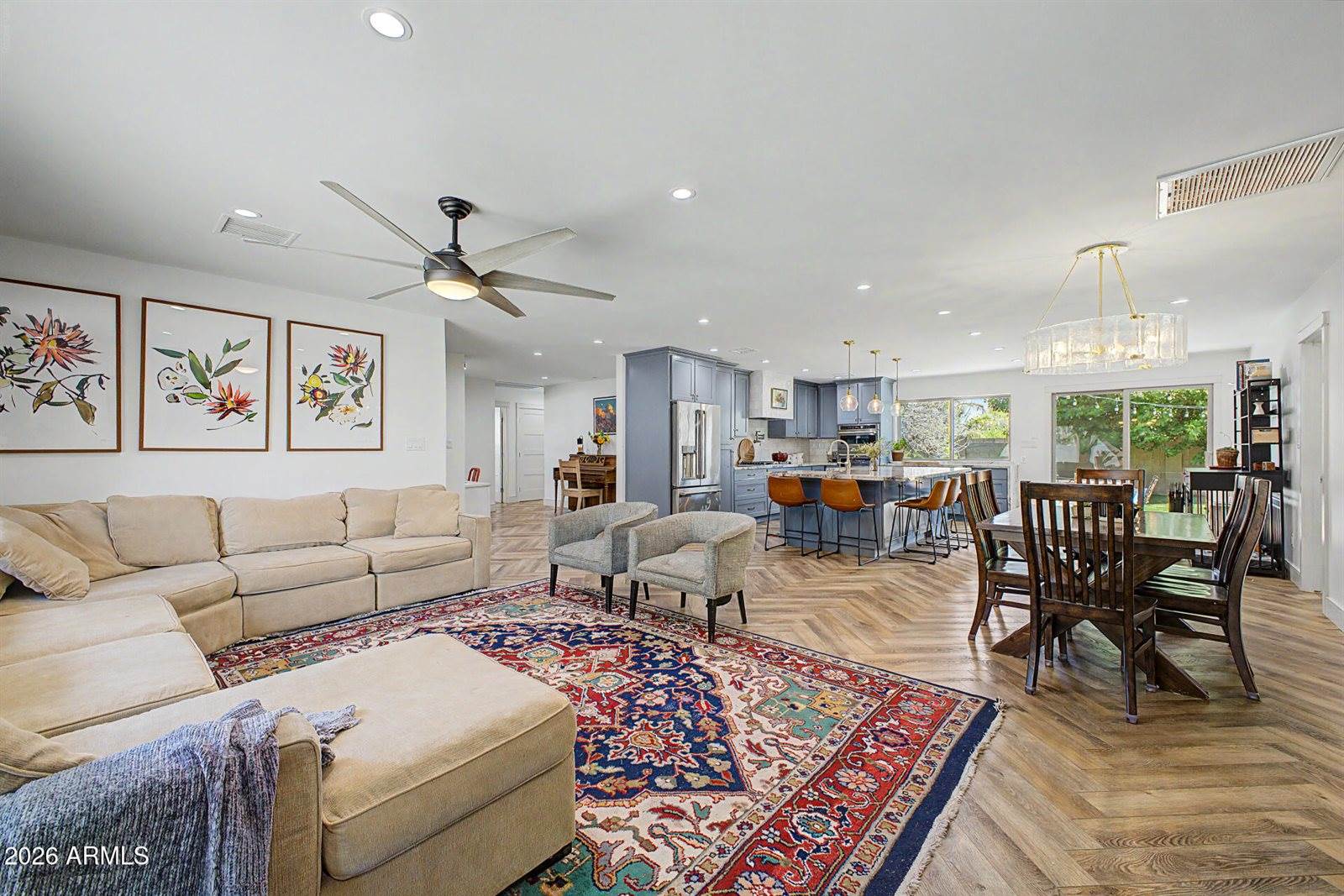 10845 North 34TH Street, Phoenix, AZ 85028