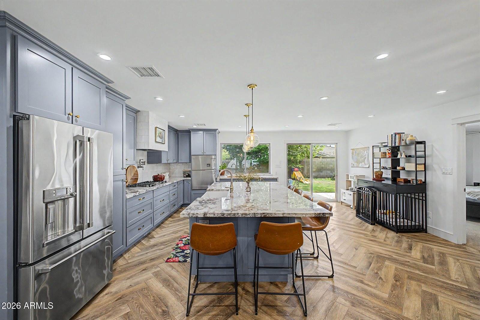 10845 North 34TH Street, Phoenix, AZ 85028