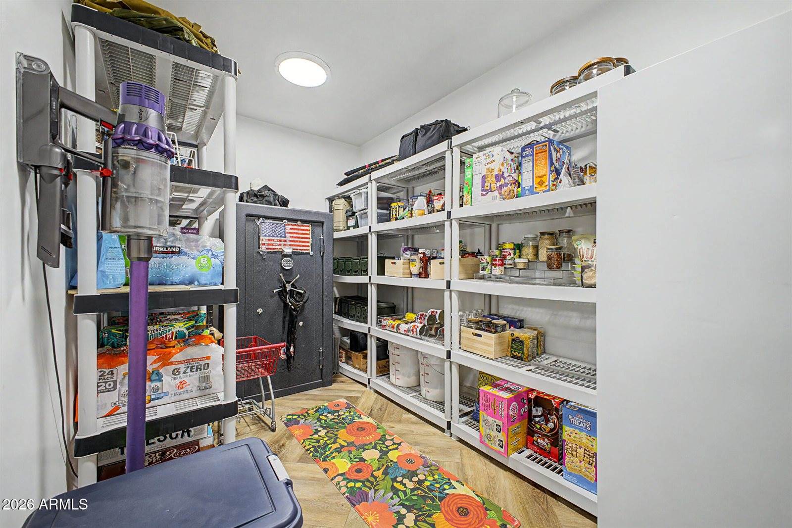 10845 North 34TH Street, Phoenix, AZ 85028