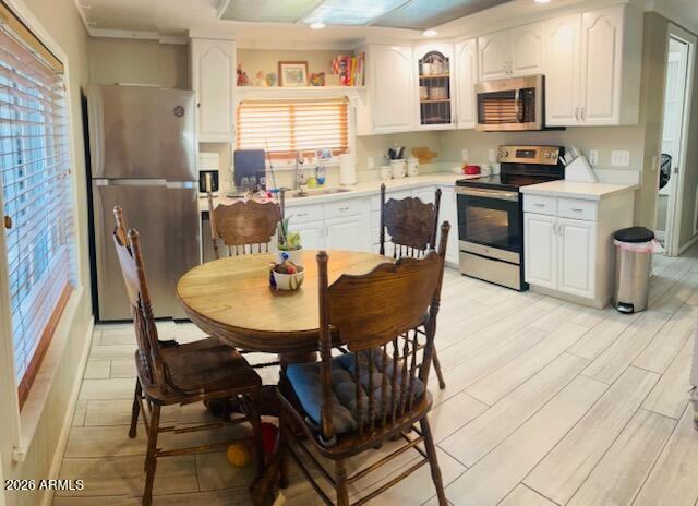 8204 East 6TH Avenue, Mesa, AZ 85208