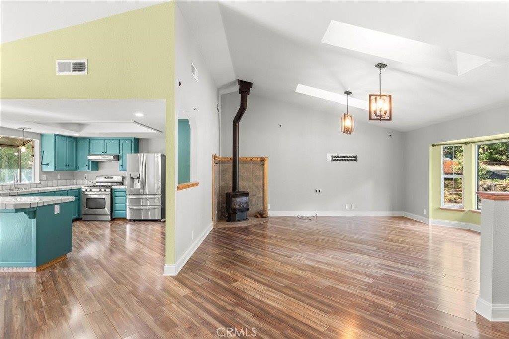 14621 Carnegie, Magalia, CA 95954