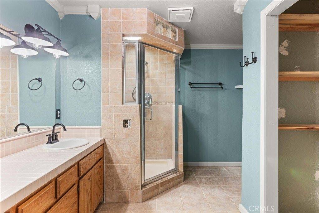 14621 Carnegie, Magalia, CA 95954