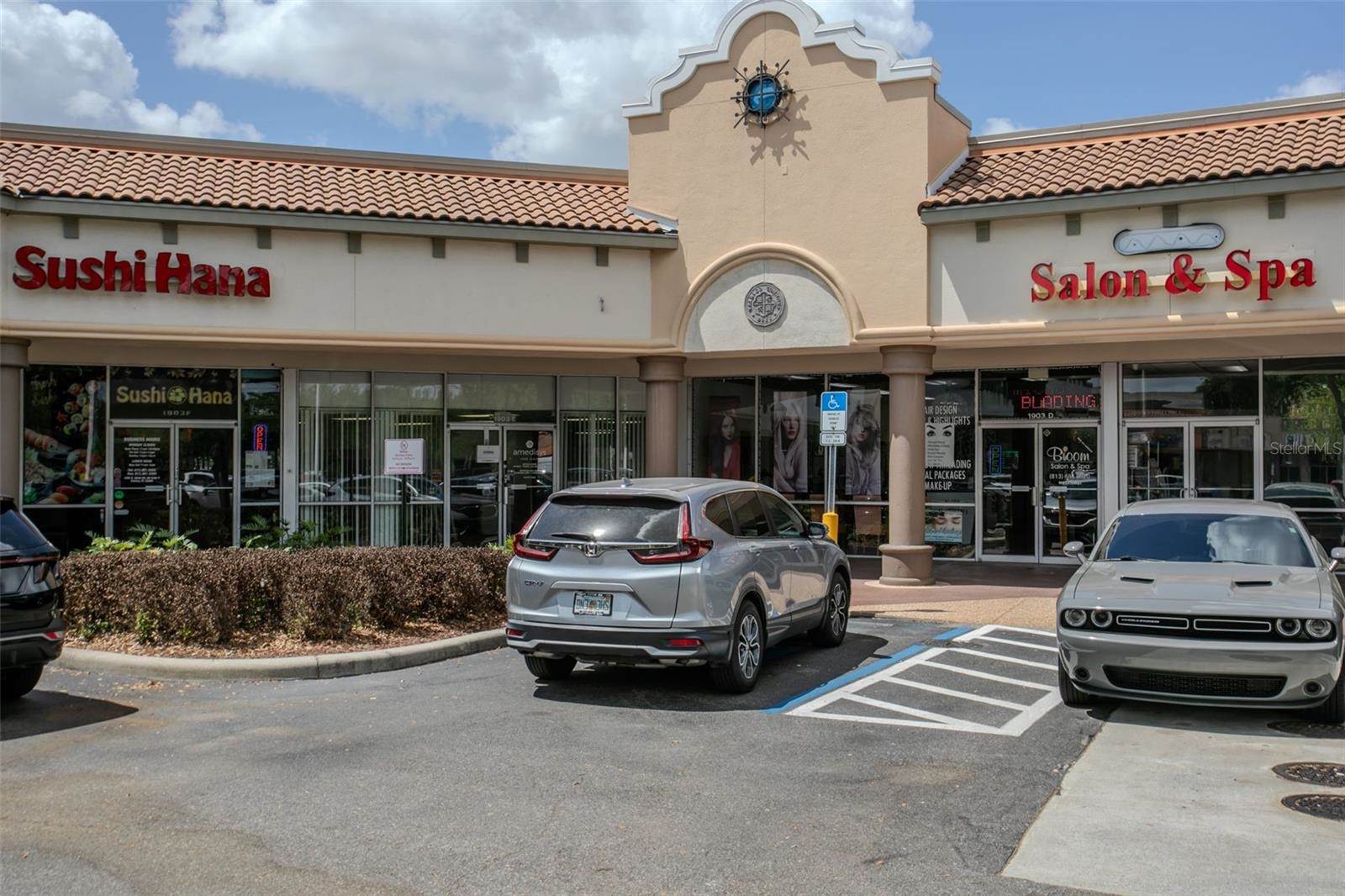 1903 East FL 60, Valrico, FL 33594
