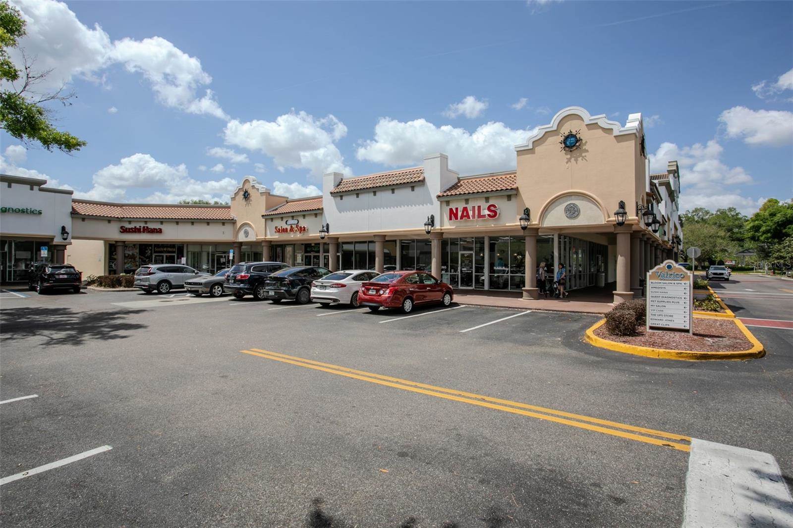 1903 East FL 60, Valrico, FL 33594