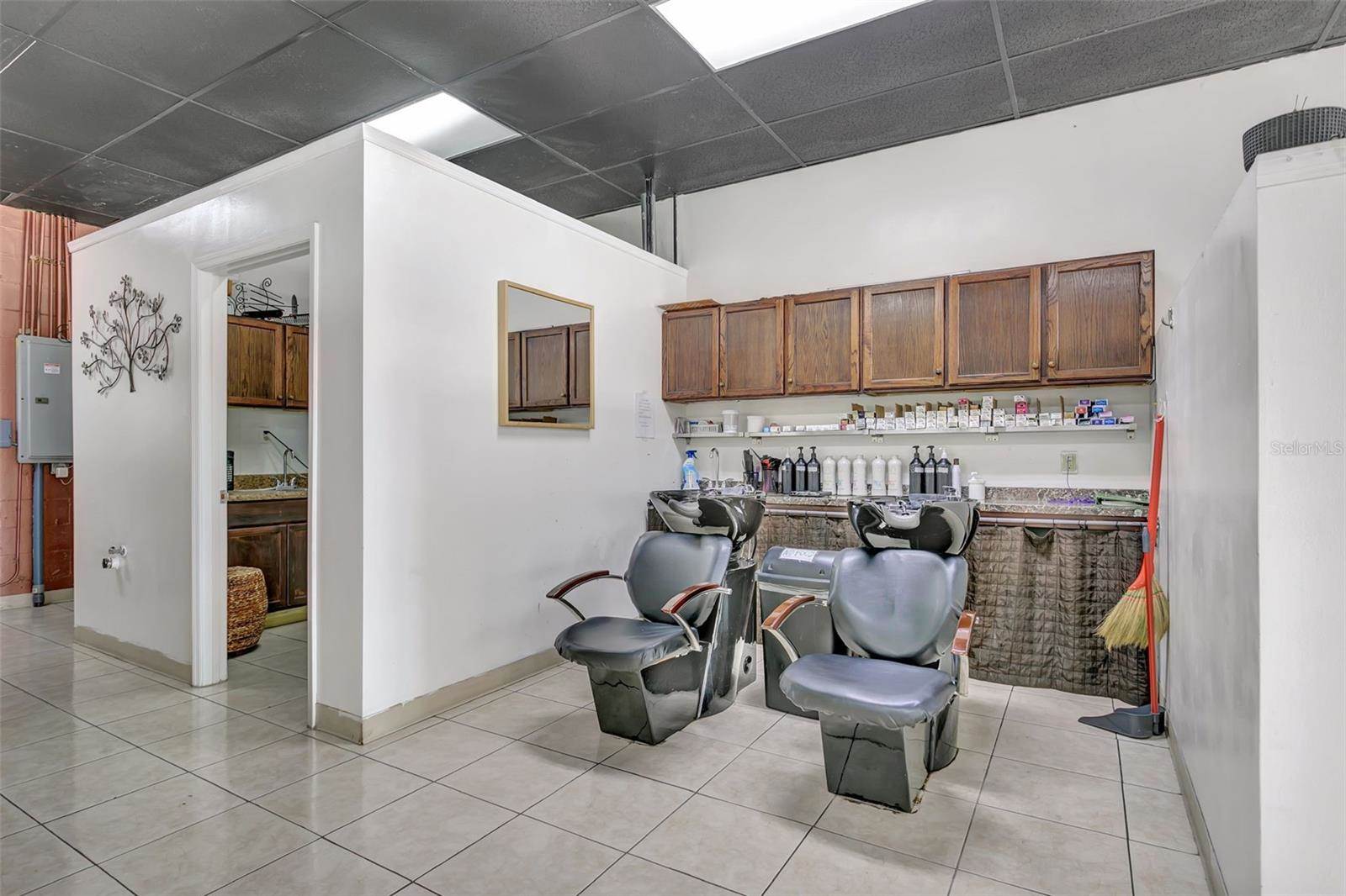 1903 East FL 60, Valrico, FL 33594