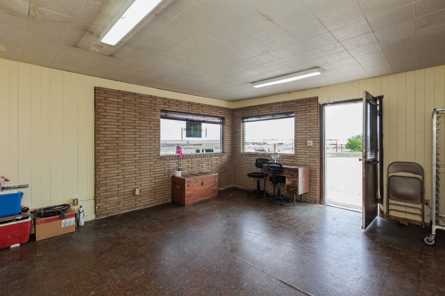 1337 East Oklahoma Avenue, Ulysses, KS 67880
