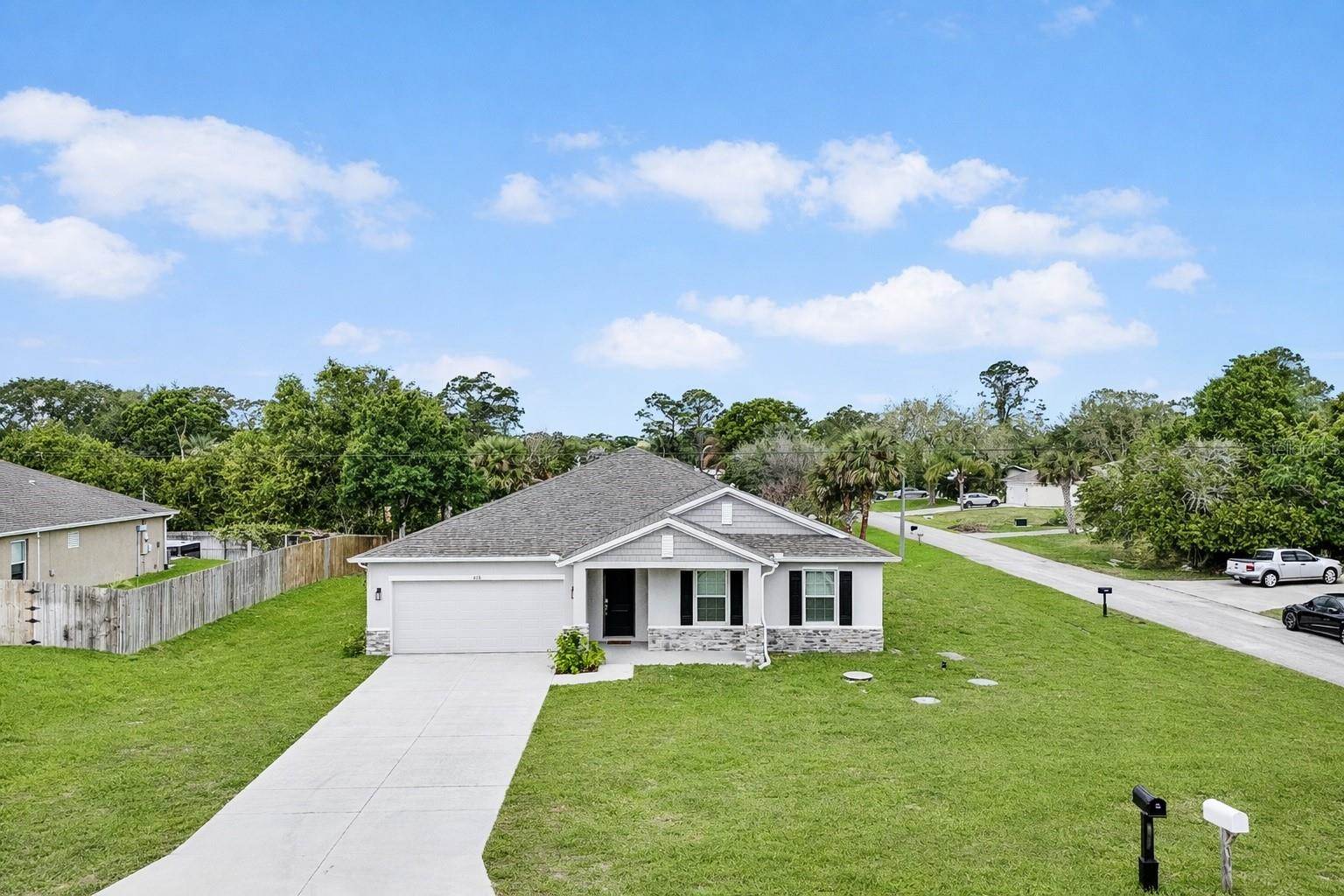 418 Fleming Street, Sebastian, FL 32958