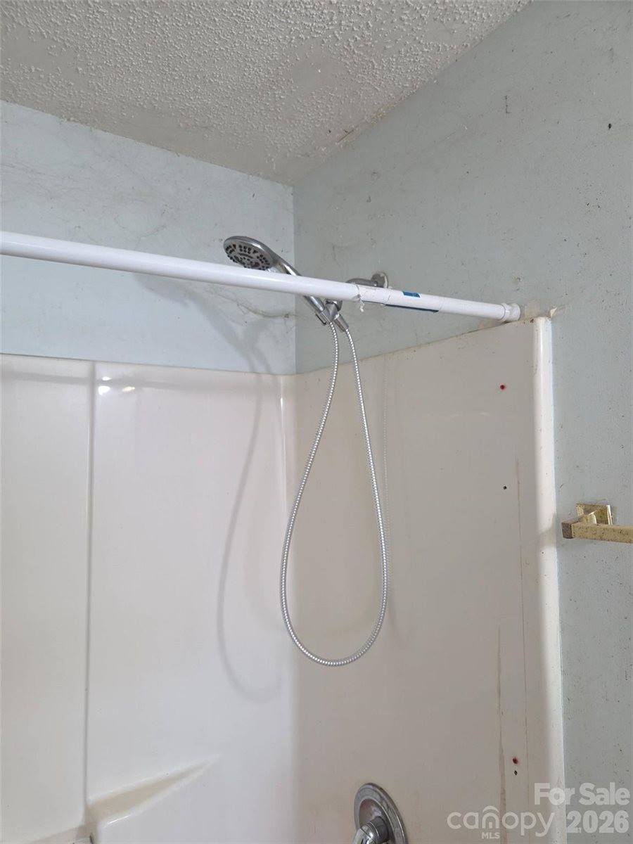 110 Wilrecar Drive, Black Mountain, NC 28711