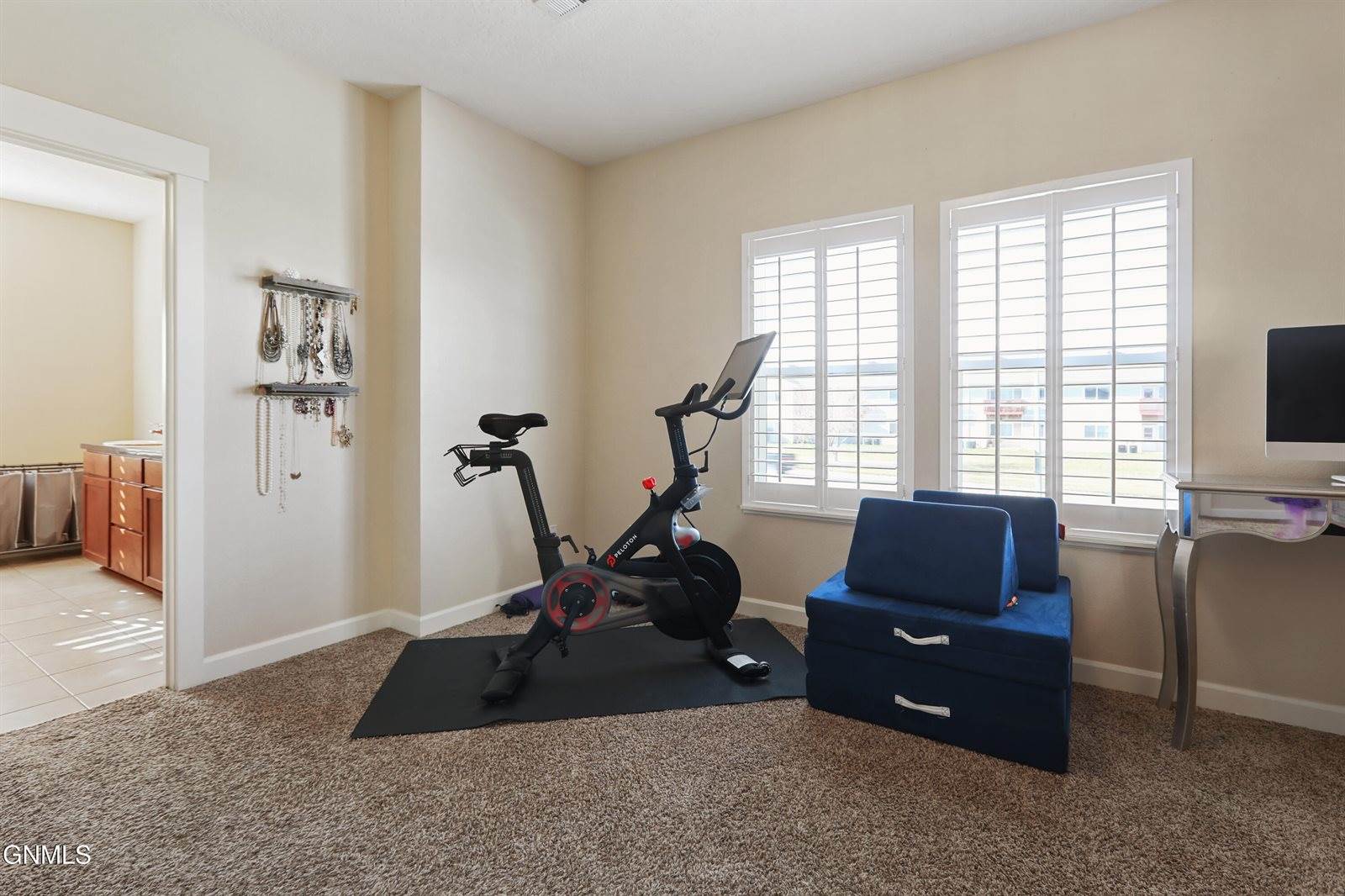 2202 25th Street West, Williston, ND 58801