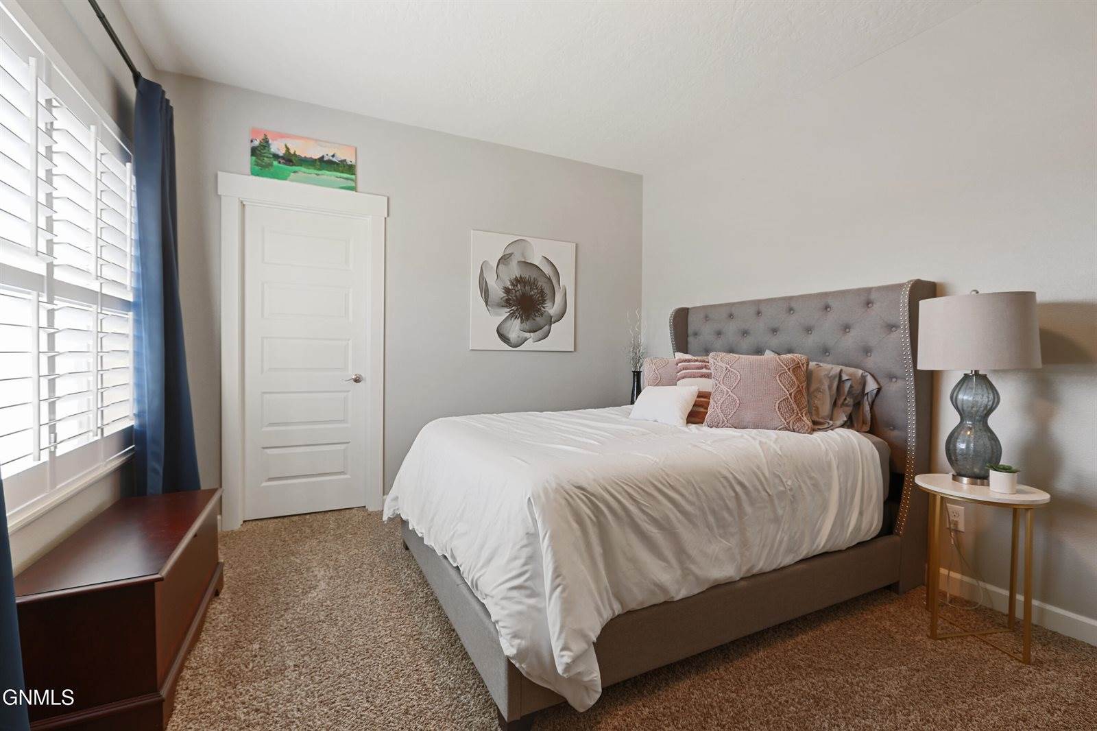 2202 25th Street West, Williston, ND 58801