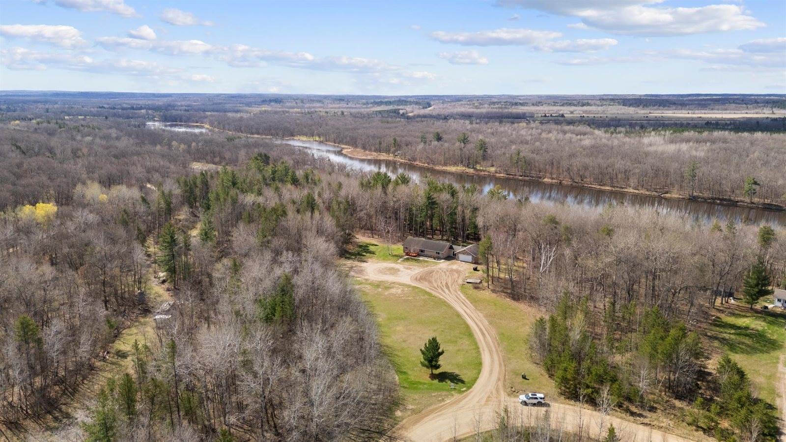 5795 Bluestem Lane SW, Motley, MN 56466