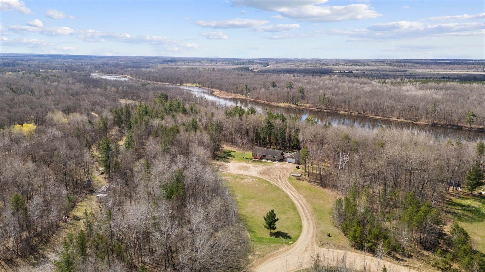 5795 Bluestem Lane SW, Motley, MN 56466