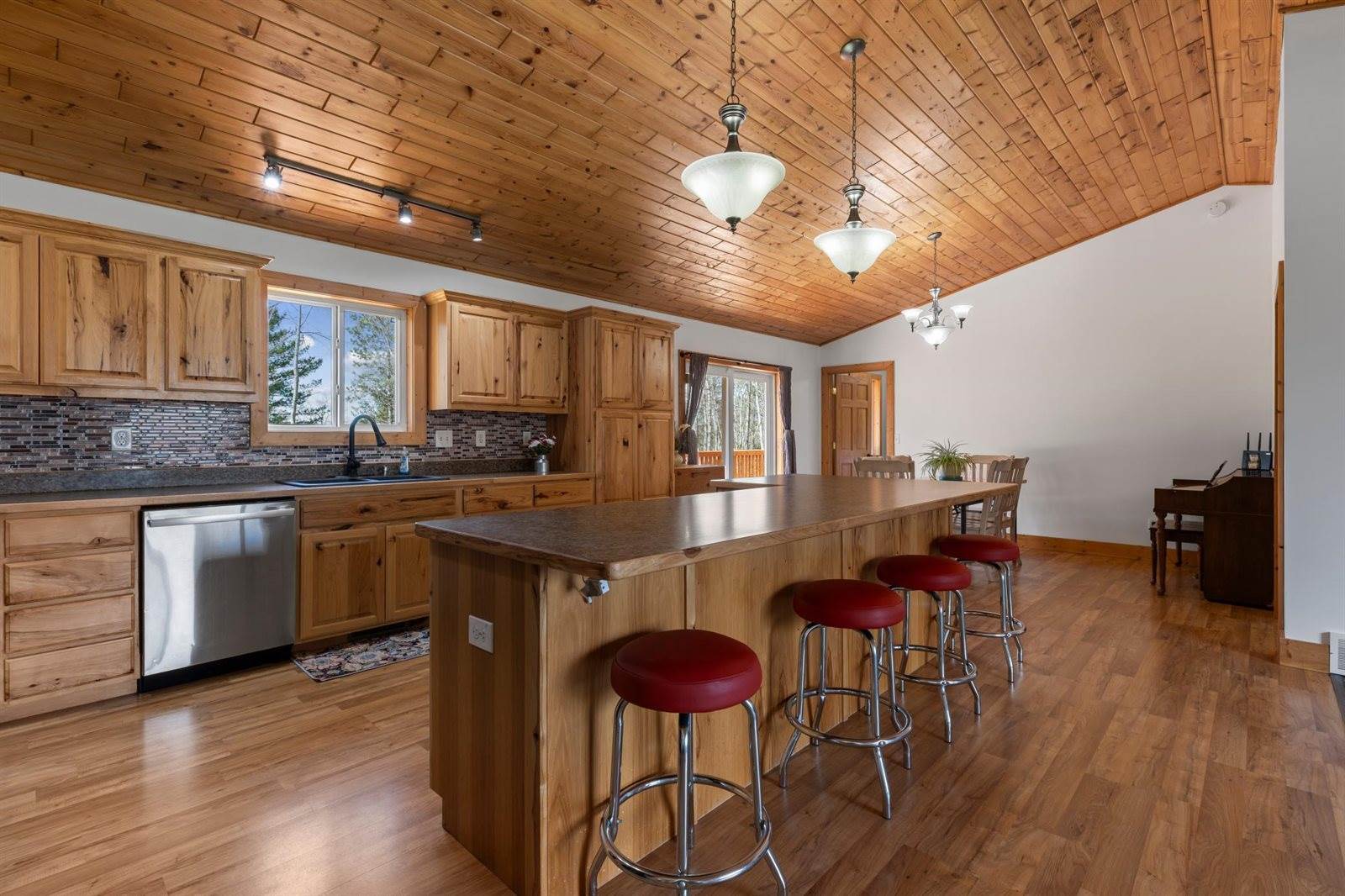 5795 Bluestem Lane SW, Motley, MN 56466