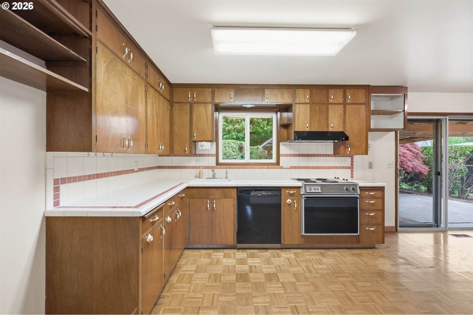 18925 SW Rosa Rd, Beaverton, OR 97078