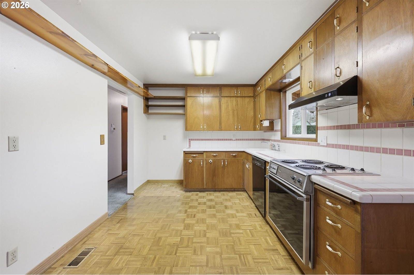 18925 SW Rosa Rd, Beaverton, OR 97078