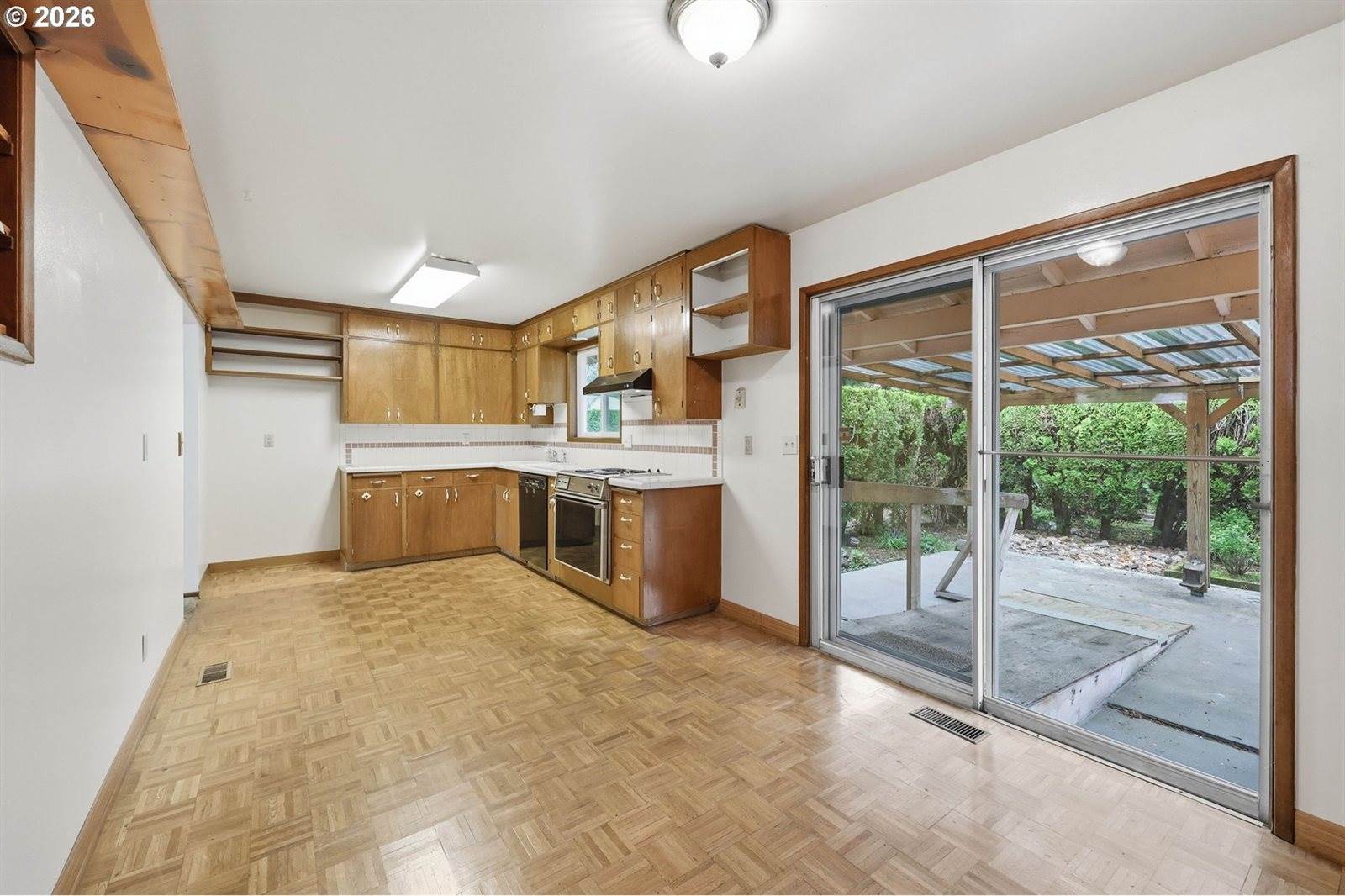 18925 SW Rosa Rd, Beaverton, OR 97078