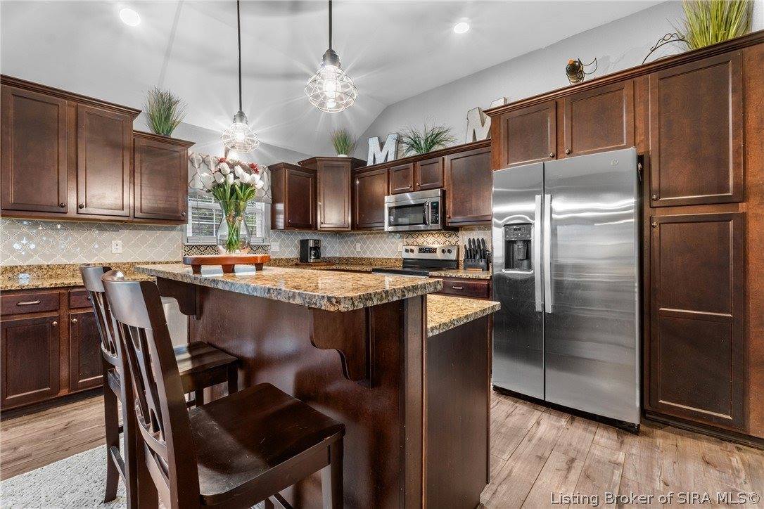 5417 Somerset Circle, Charlestown, IN 47111