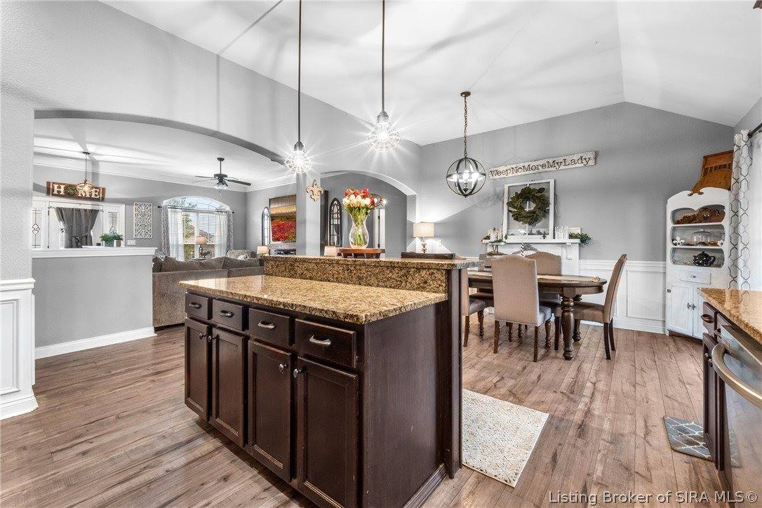 5417 Somerset Circle, Charlestown, IN 47111