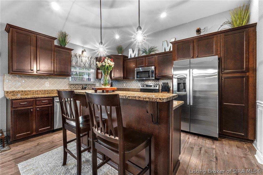 5417 Somerset Circle, Charlestown, IN 47111