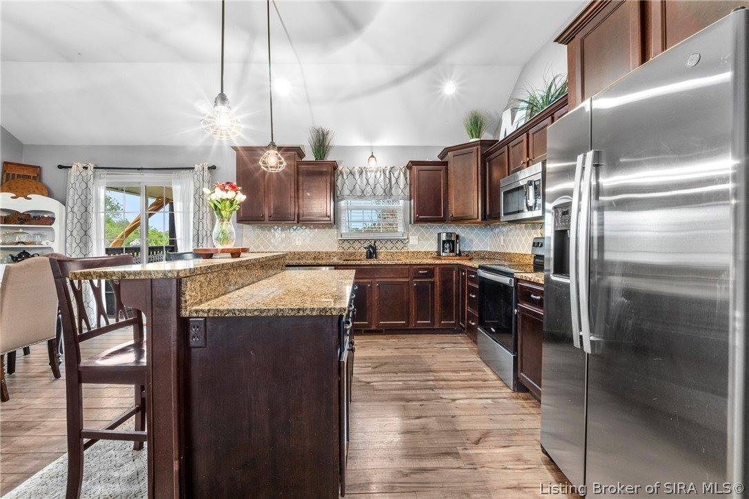 5417 Somerset Circle, Charlestown, IN 47111