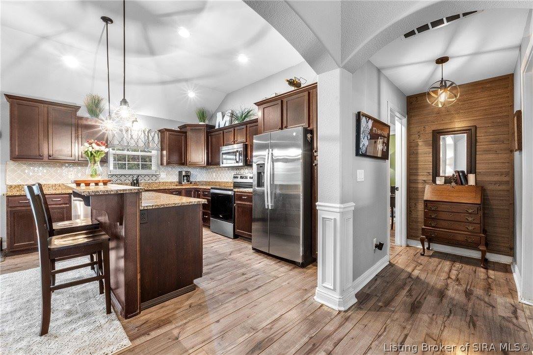 5417 Somerset Circle, Charlestown, IN 47111