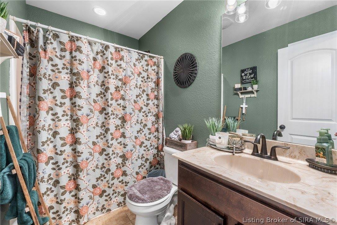 5417 Somerset Circle, Charlestown, IN 47111