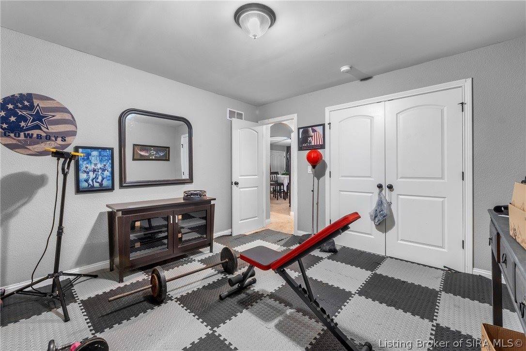 5417 Somerset Circle, Charlestown, IN 47111