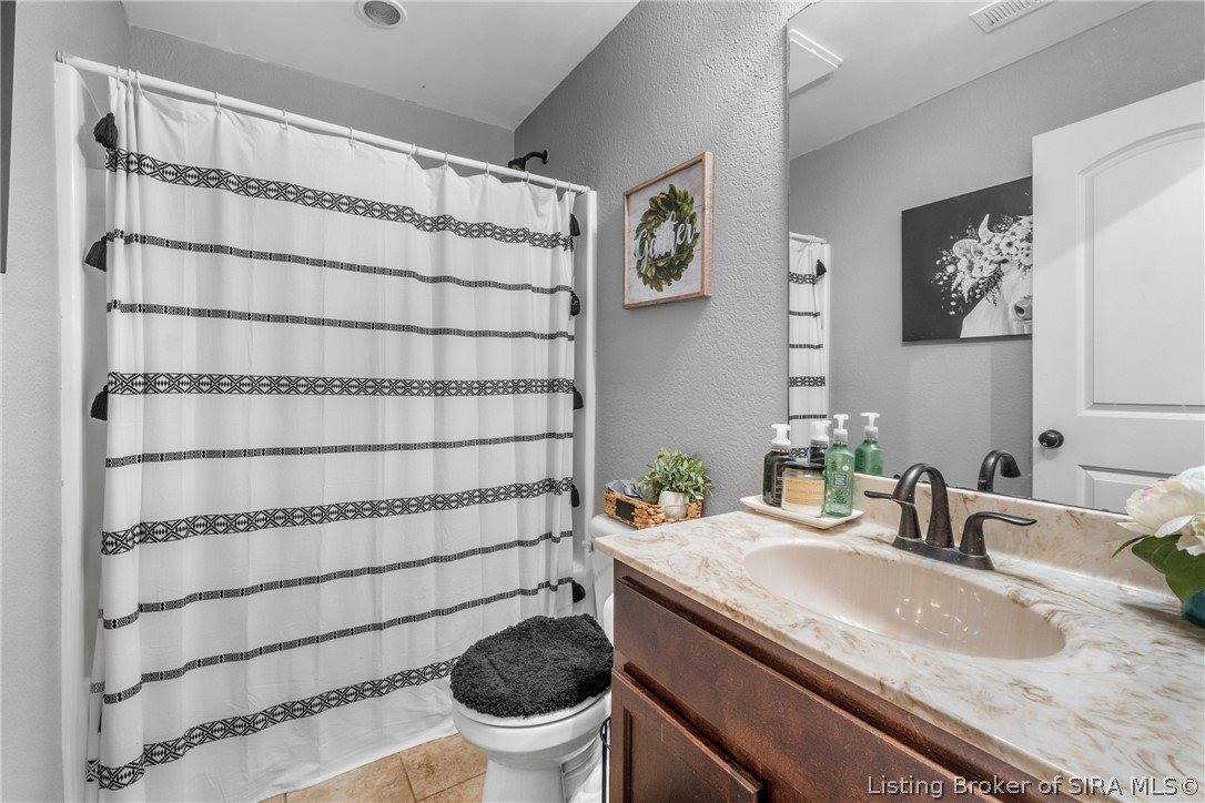 5417 Somerset Circle, Charlestown, IN 47111