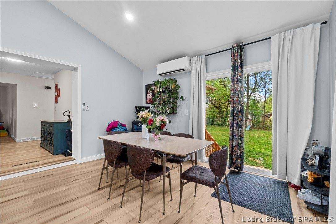 3820 Carver Street, New Albany, IN 47150