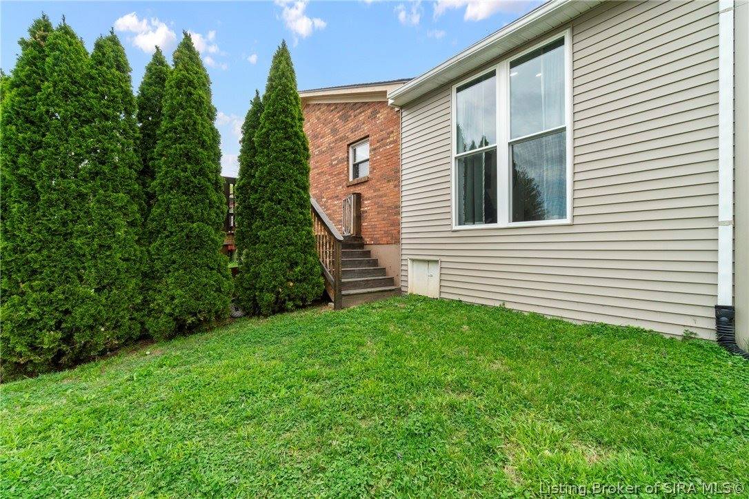 3820 Carver Street, New Albany, IN 47150