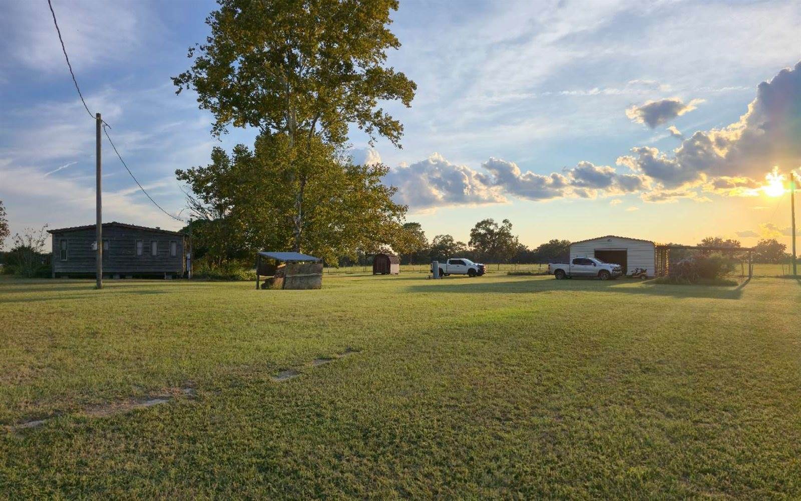 1599 SW Howell St, Lake City, FL 32024
