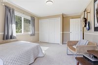 19363 SE Debora Dr, Damascus, OR 97089