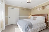 19363 SE Debora Dr, Damascus, OR 97089