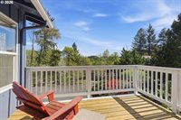 19363 SE Debora Dr, Damascus, OR 97089