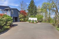 19363 SE Debora Dr, Damascus, OR 97089