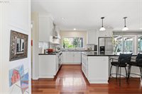 19363 SE Debora Dr, Damascus, OR 97089