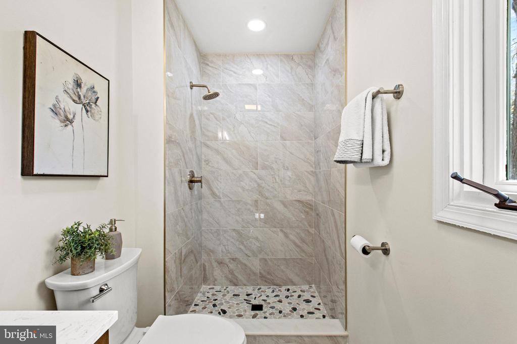 5606 Bay Breeze Court, Churchton, MD 20733