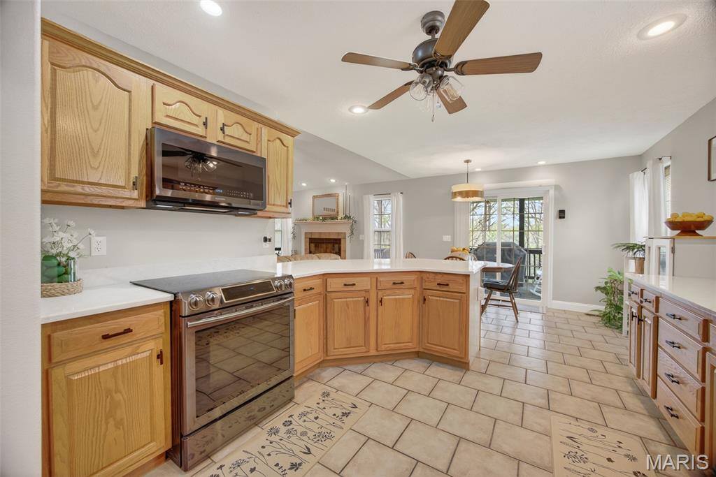 21093 Layla Road, Waynesville, MO 65583