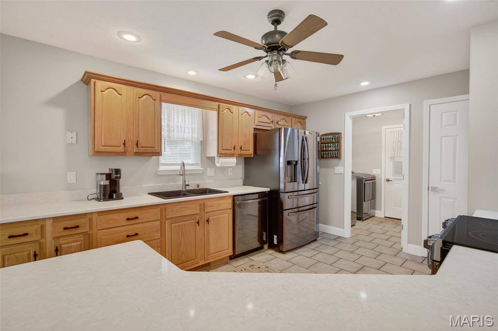 21093 Layla Road, Waynesville, MO 65583